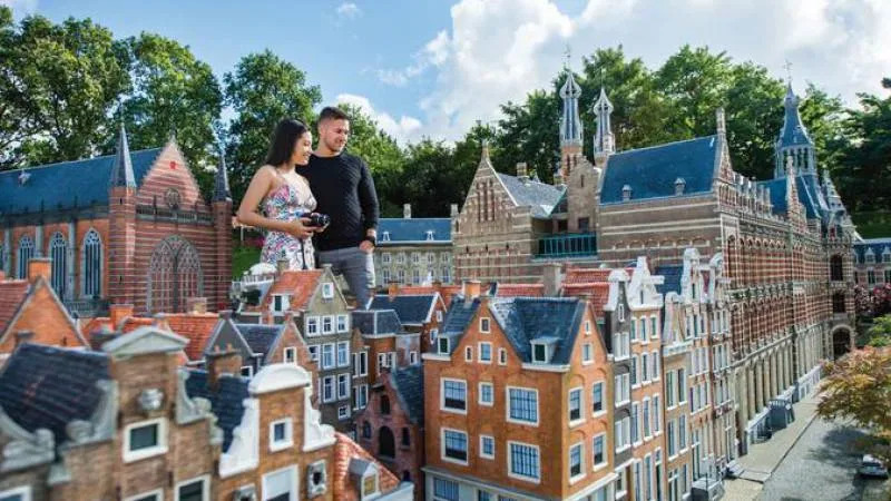 Essence of Holland and Belgium@Globalduniya